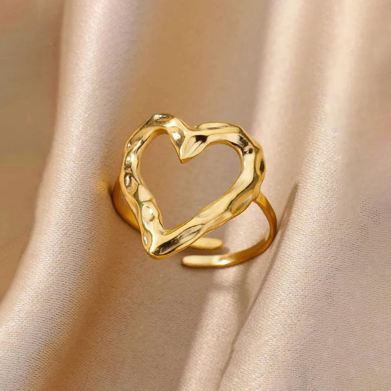 Anti Tarnish Heart Themed Adjustable Finger Ring