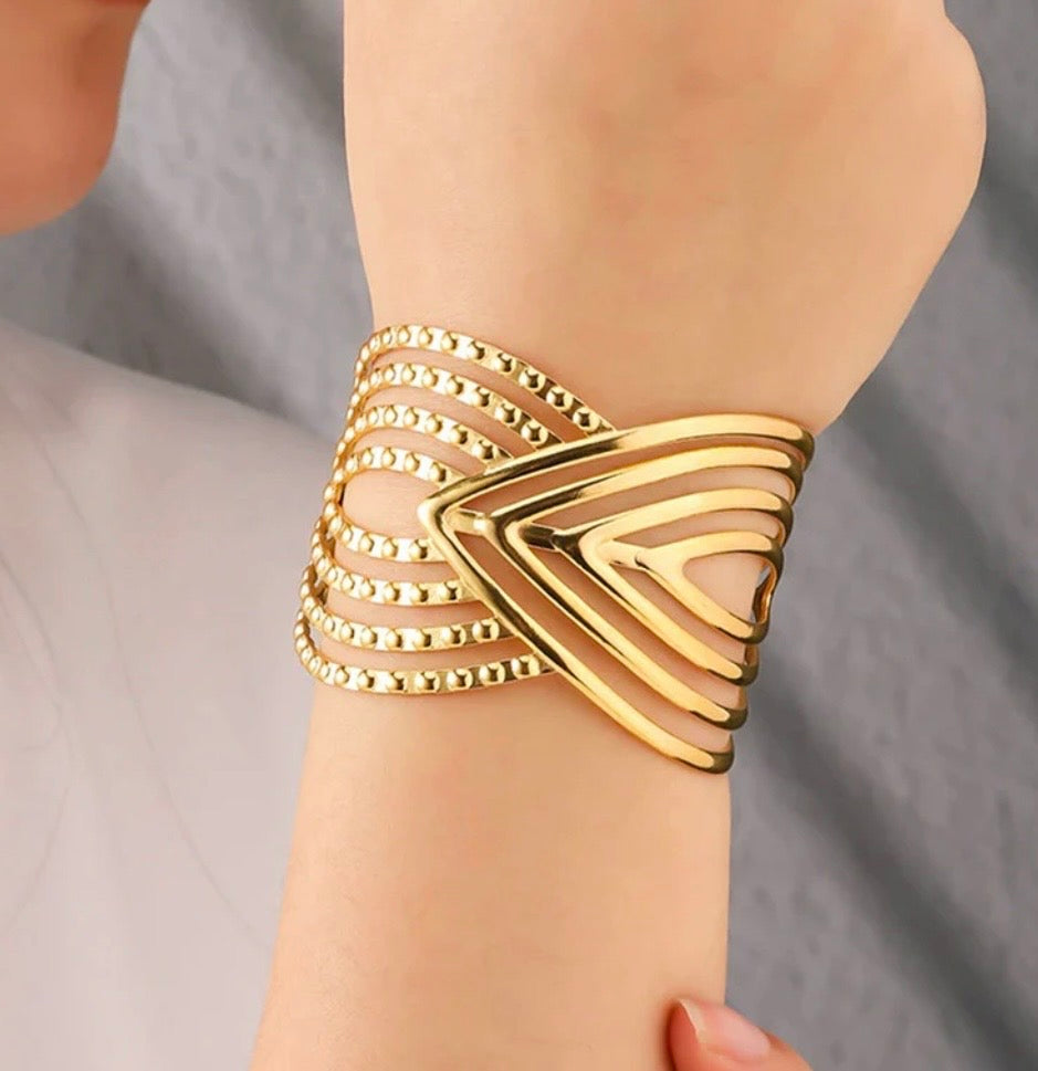 Anti Tarnish Stainless Steel Contemporary Cuff Bracelet