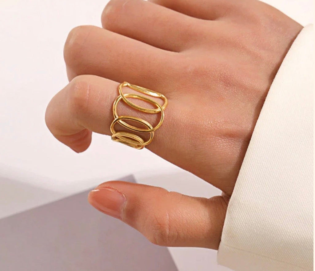 Anti Tarnish Endless Loops Adjustable Ring