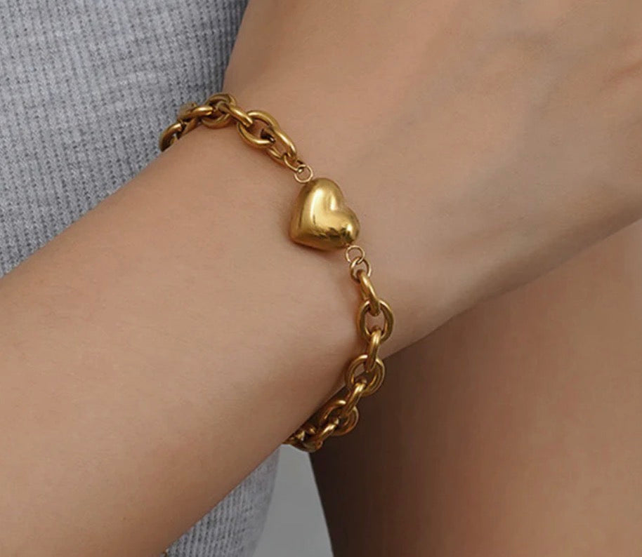 Anti Tarnish Heart themed Wraparound Bracelet