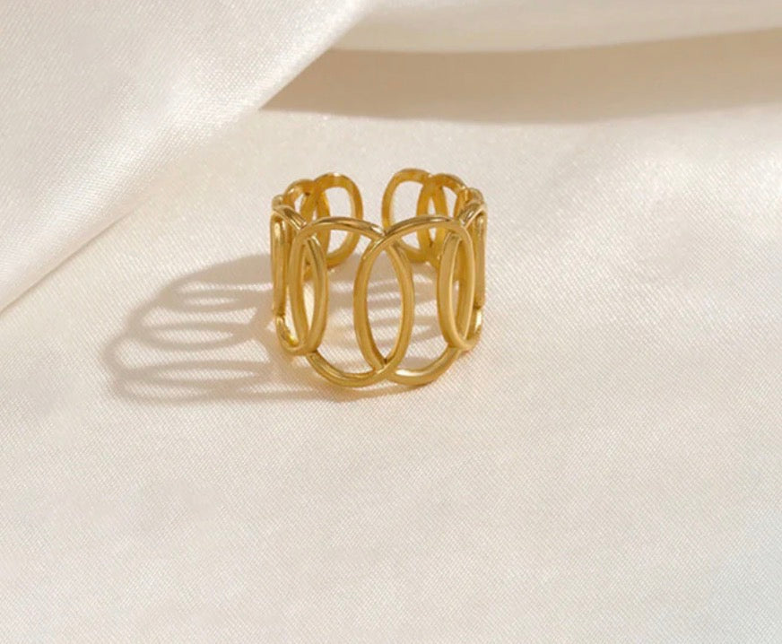 Anti Tarnish Endless Loops Adjustable Ring