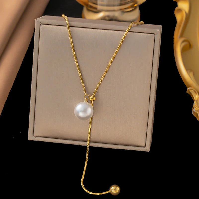 Anti Tarnish Pearl Studded Pendant