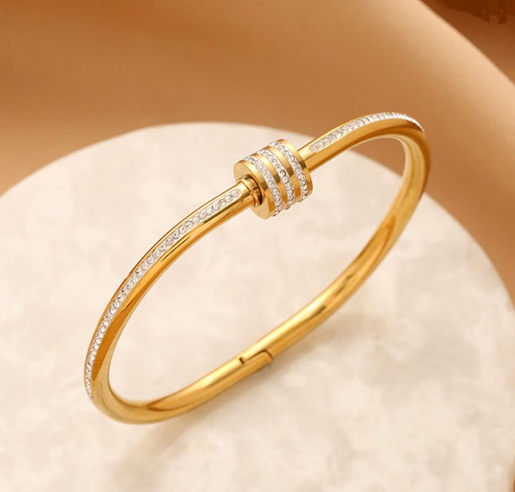 Anti Tarnish Bracelet